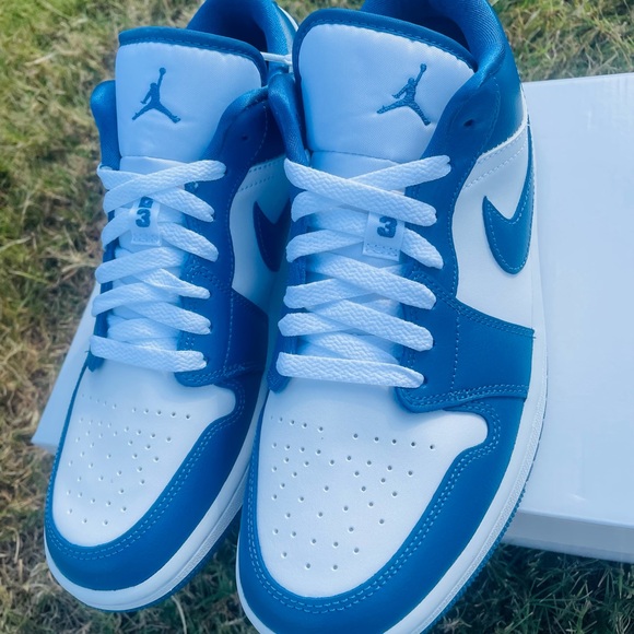 Air Jordan 1 Low - Picture 5 of 9